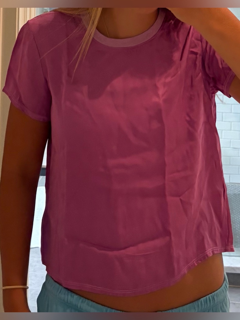 Women’s Short Sleeve Satin Top in Plum
